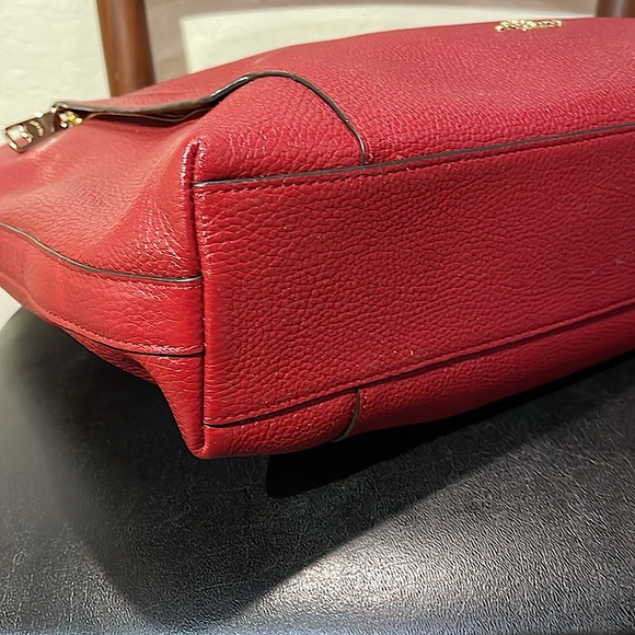 ❤️ Coach pebble leather Scout Hobo- Black Cherry - Picture 3 of 6